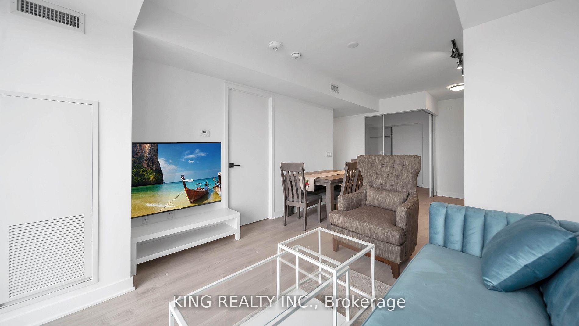 425 - 36 Zorra Street, Toronto 5