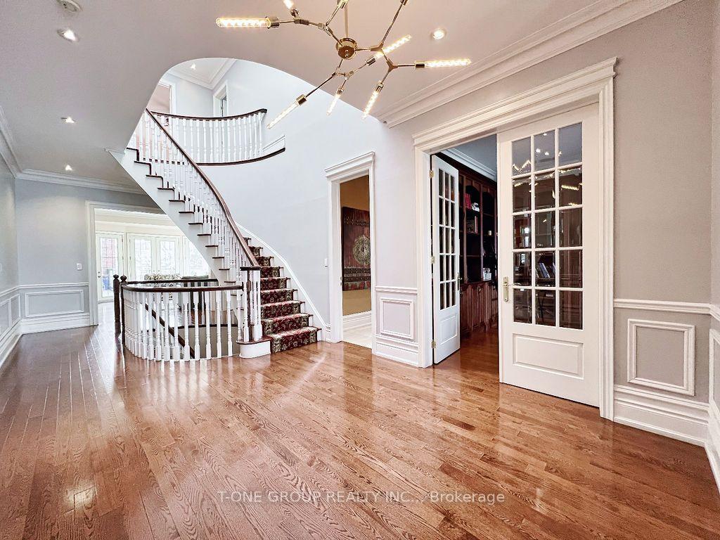 253 Carlton Road, Markham 4