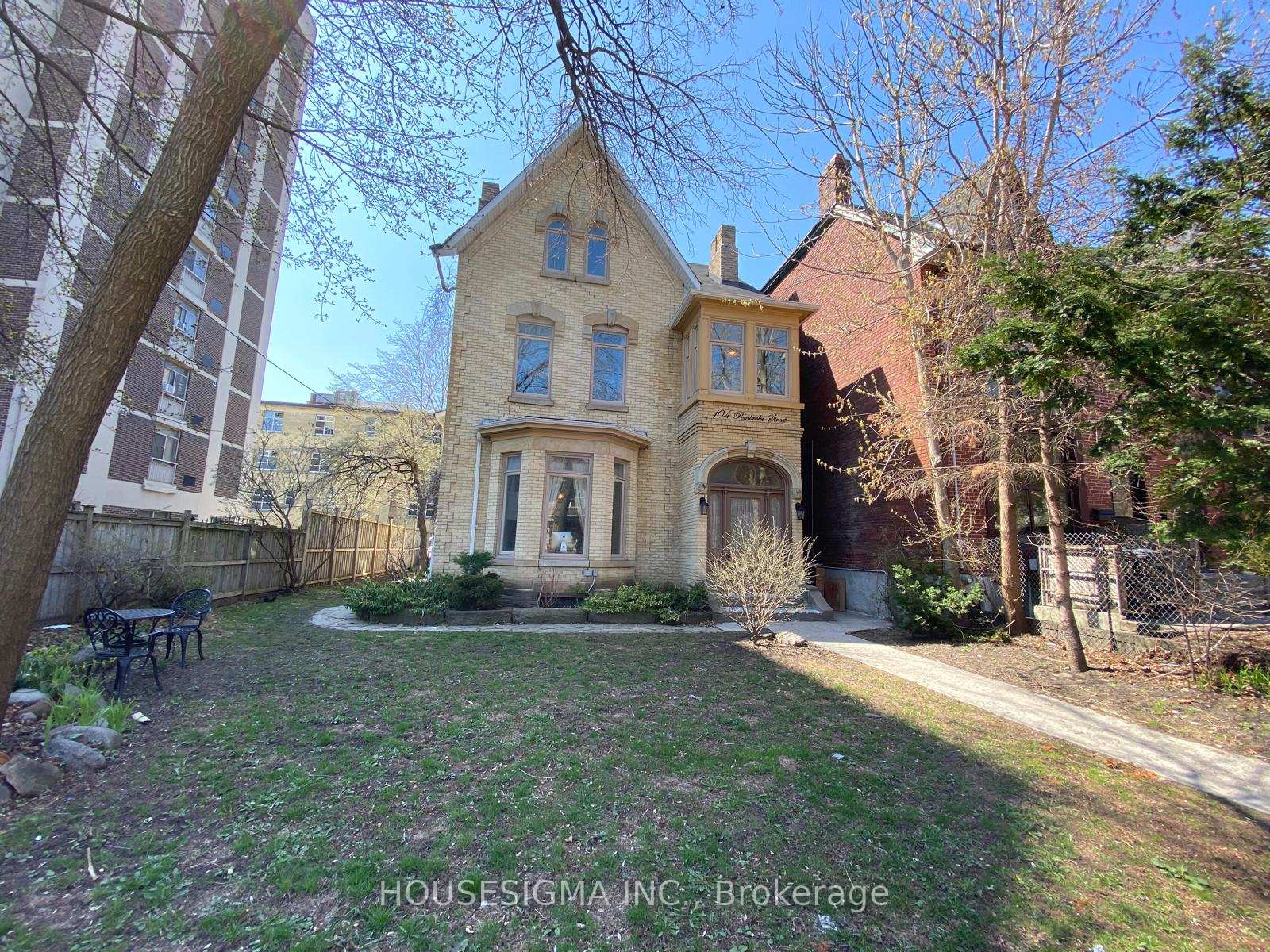Main #1 - 104 Pembroke Street, Toronto