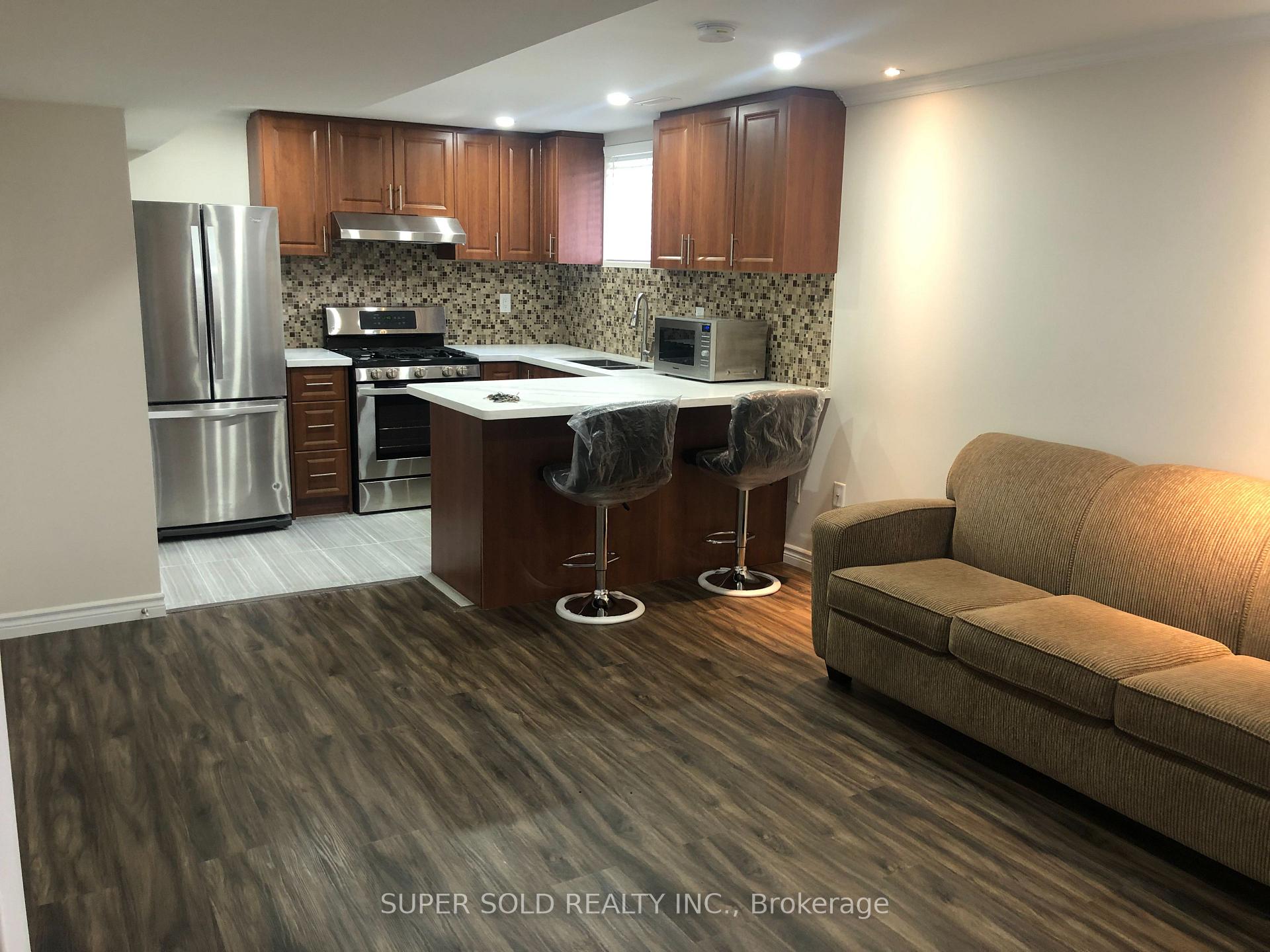 Basement A - 3910 Mayla Drive, Mississauga 2
