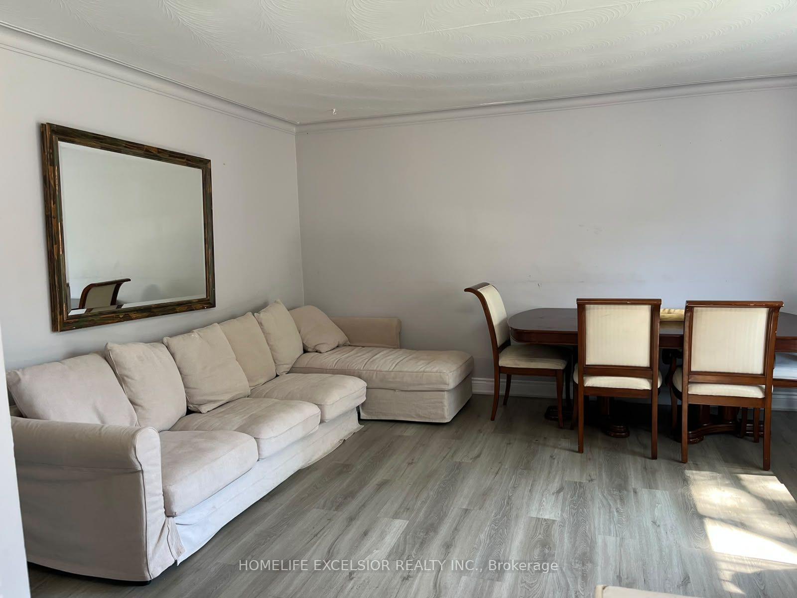 Main - 188 Confederation Drive, Toronto 4