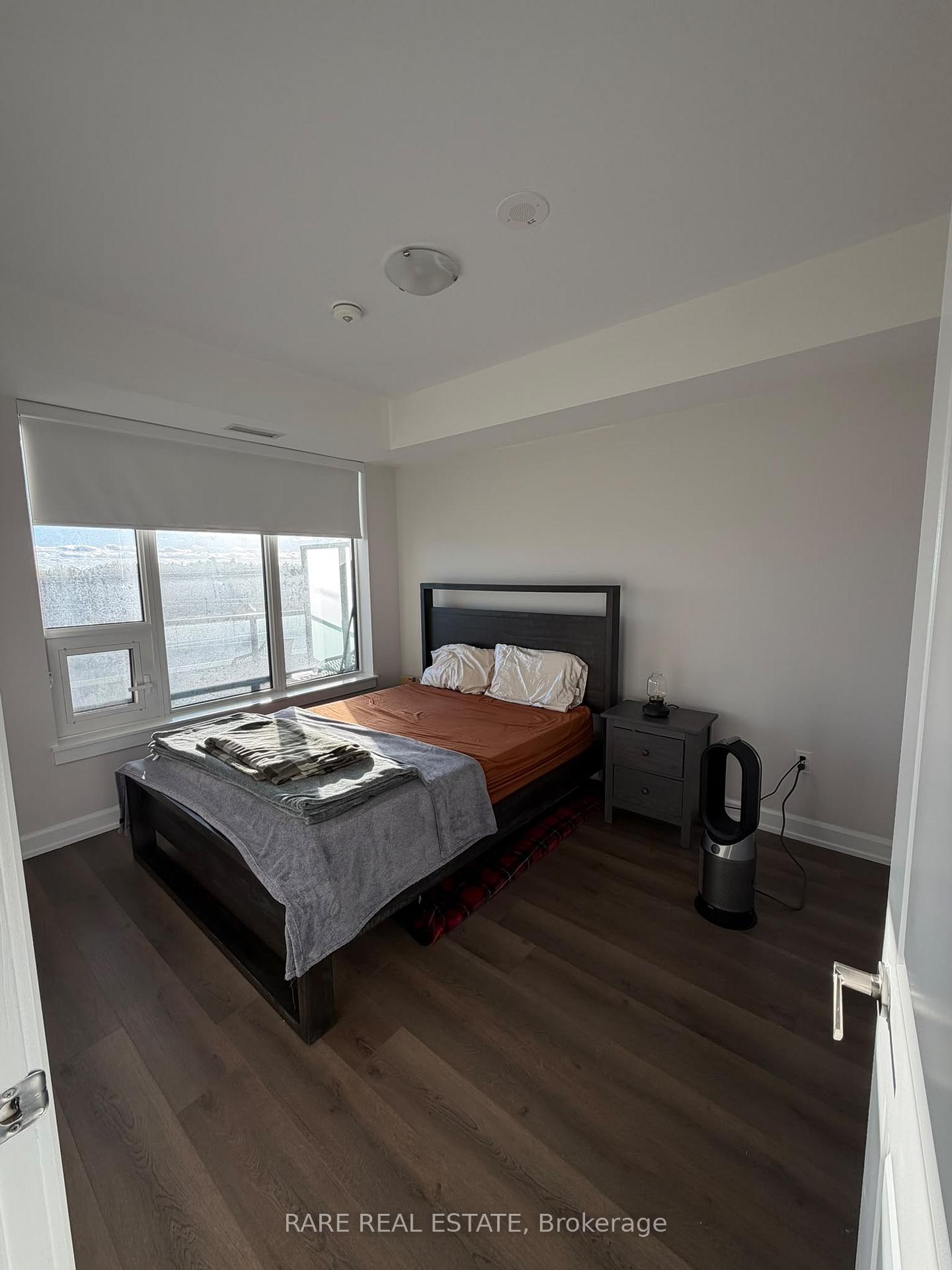 518 - 3200 William Colston Avenue, Oakville 5