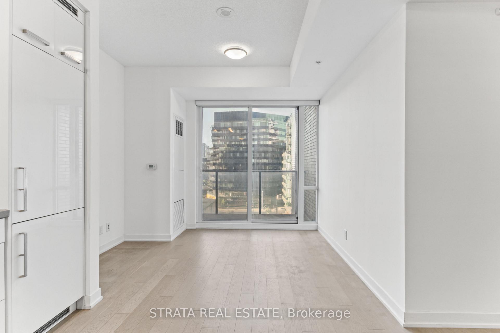 S615 - 120 Bayview Avenue, Toronto 5