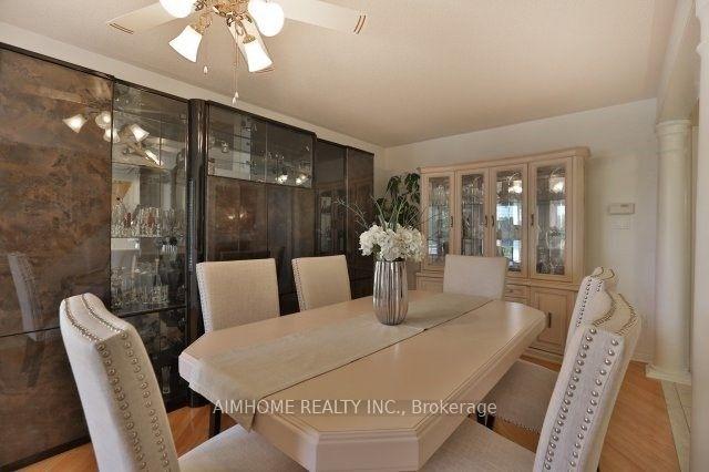 390 Grovehill Road, Oakville 3