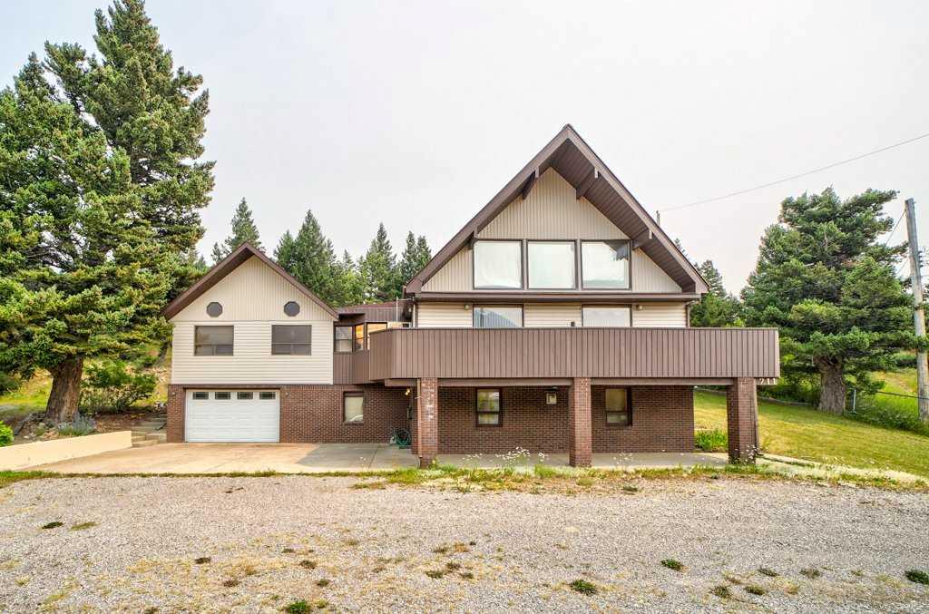 2118 210 ST Bellevue Alberta Canada Sale residential Stewart Chyz The Real Estate Company