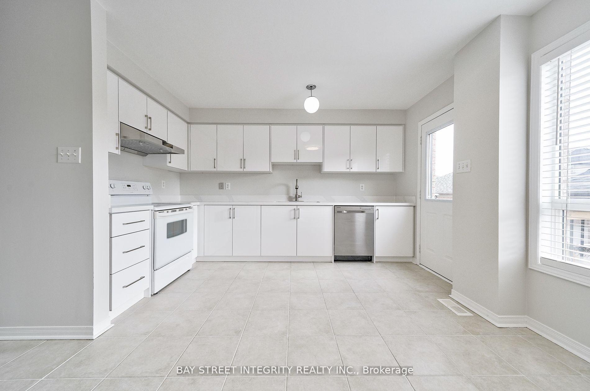 75 Selkirk Drive, Richmond Hill 5