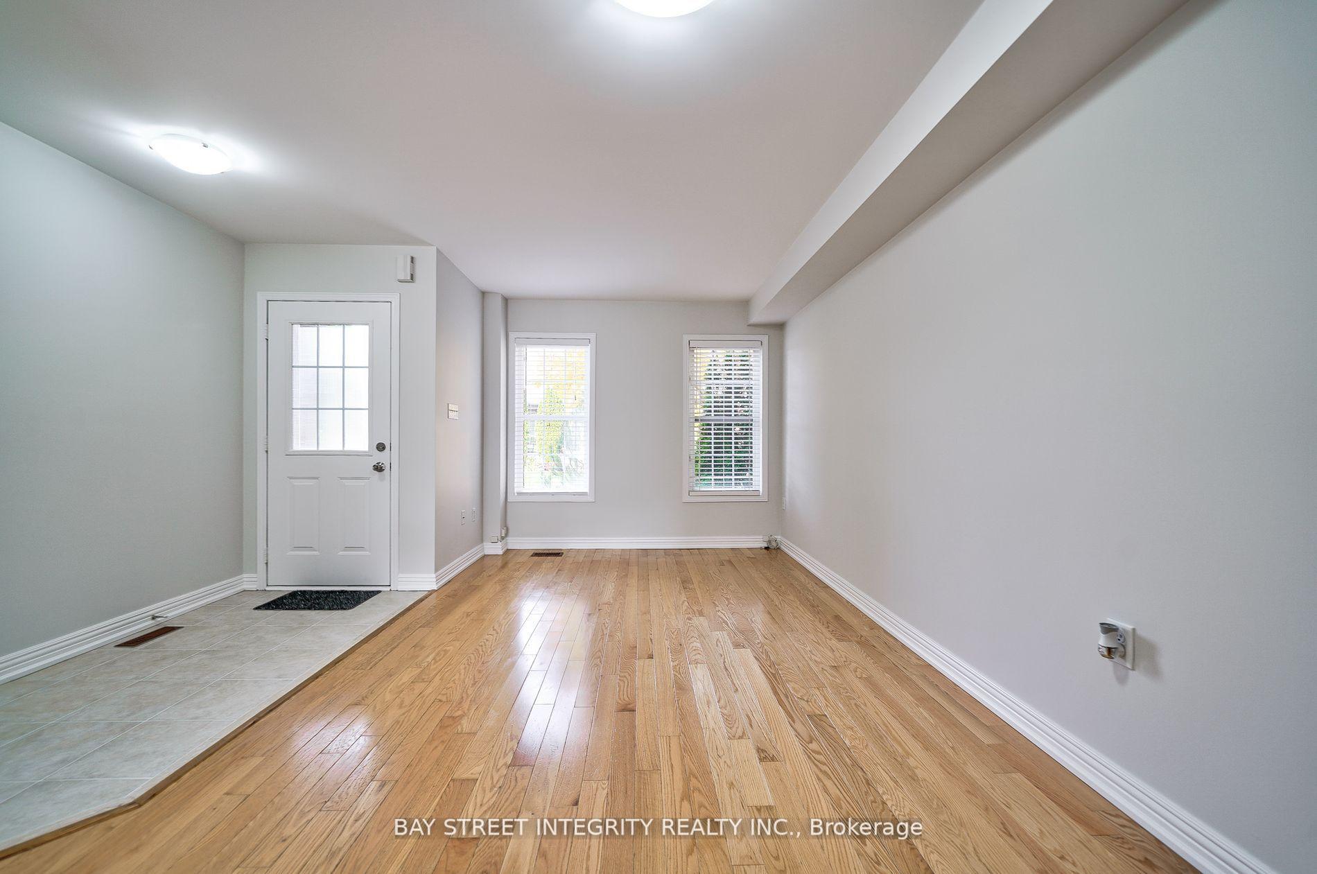 75 Selkirk Drive, Richmond Hill 2