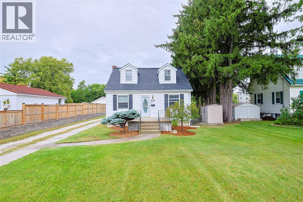 974 LONDON ROAD Sarnia Ontario Canada Sale residential Linda Miller Brokerage Information: Not available, please contact website owner