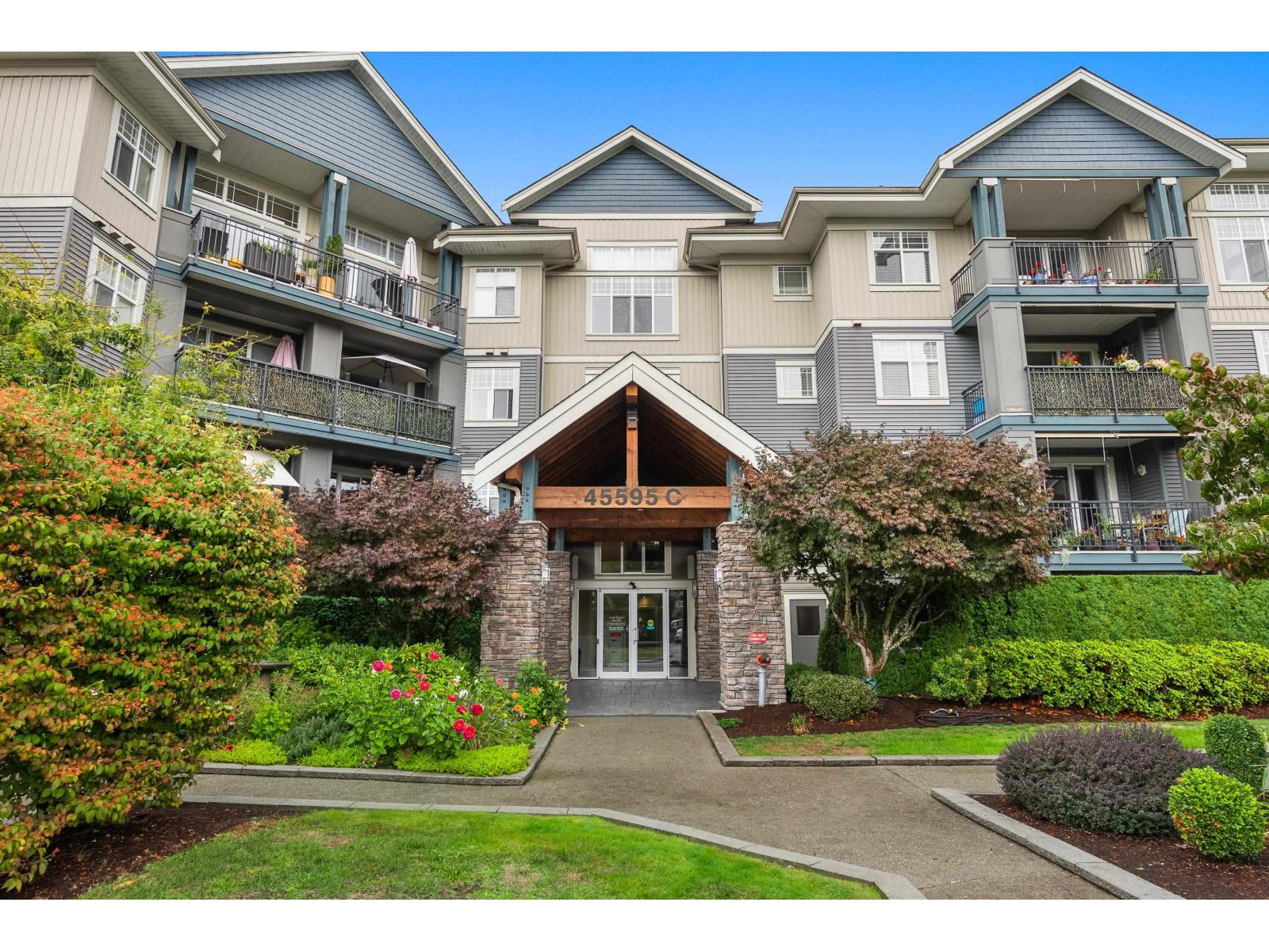 105C 45595 TAMIHI WAY|Garrison C Chilliwack British Columbia Canada Sale residential HomeLife Realty Services