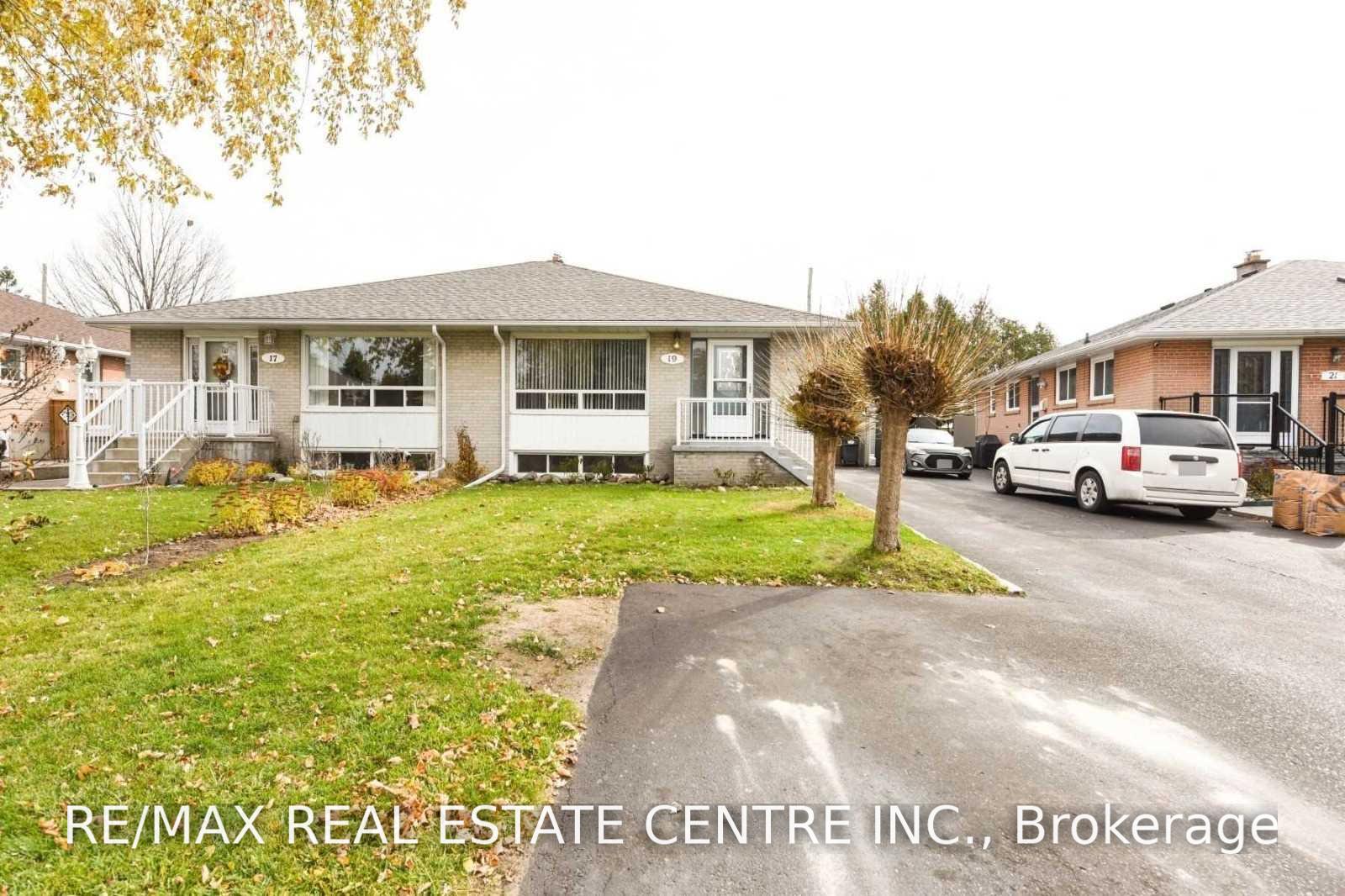Upper - 19 Alderbury Crescent Brampton Ontario Canada Rent residential Violetta Konewka RE/MAX Real Estate Centre Inc., Brokerage*