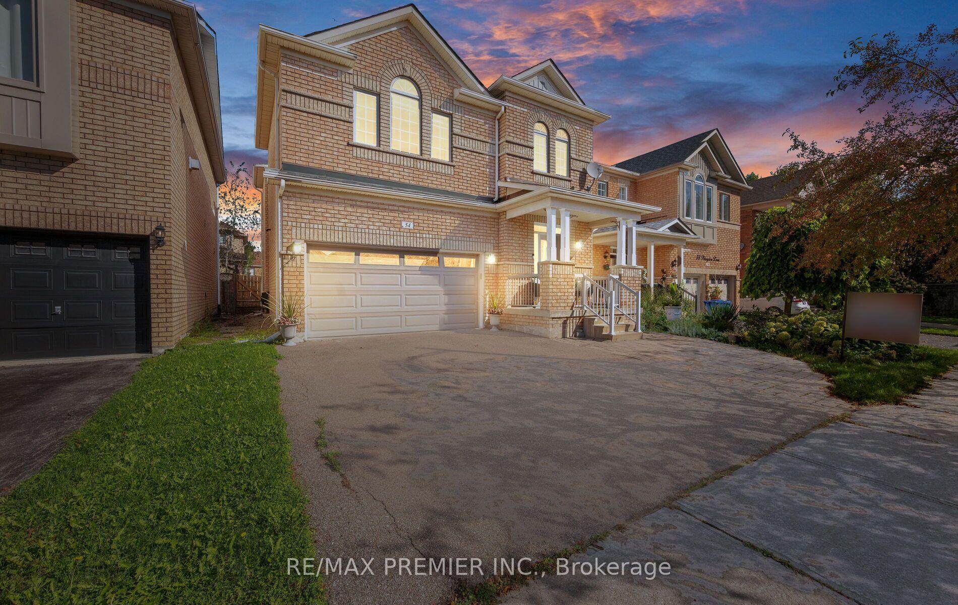 54 Blaydon Lane Aurora Ontario Canada Sale residential The Irene Settino Team
