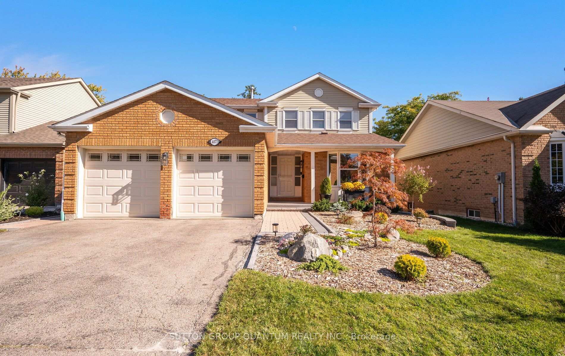 4071 Wheelwright Crescent Mississauga Ontario Canada Sale residential Rick Ohri RE/MAX Realty Specialists Inc., Brokerage *