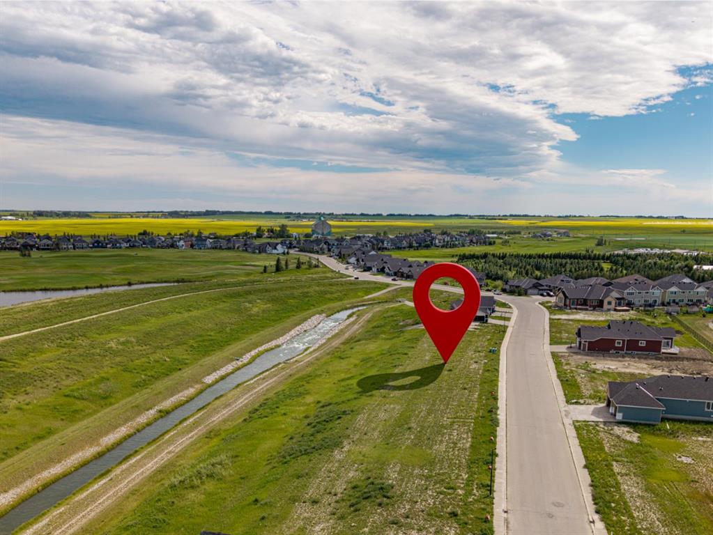 363 Muirfield Crescent  Lyalta Alberta Canada Sale residential Mel Loewen eXp Realty, Brokerage*