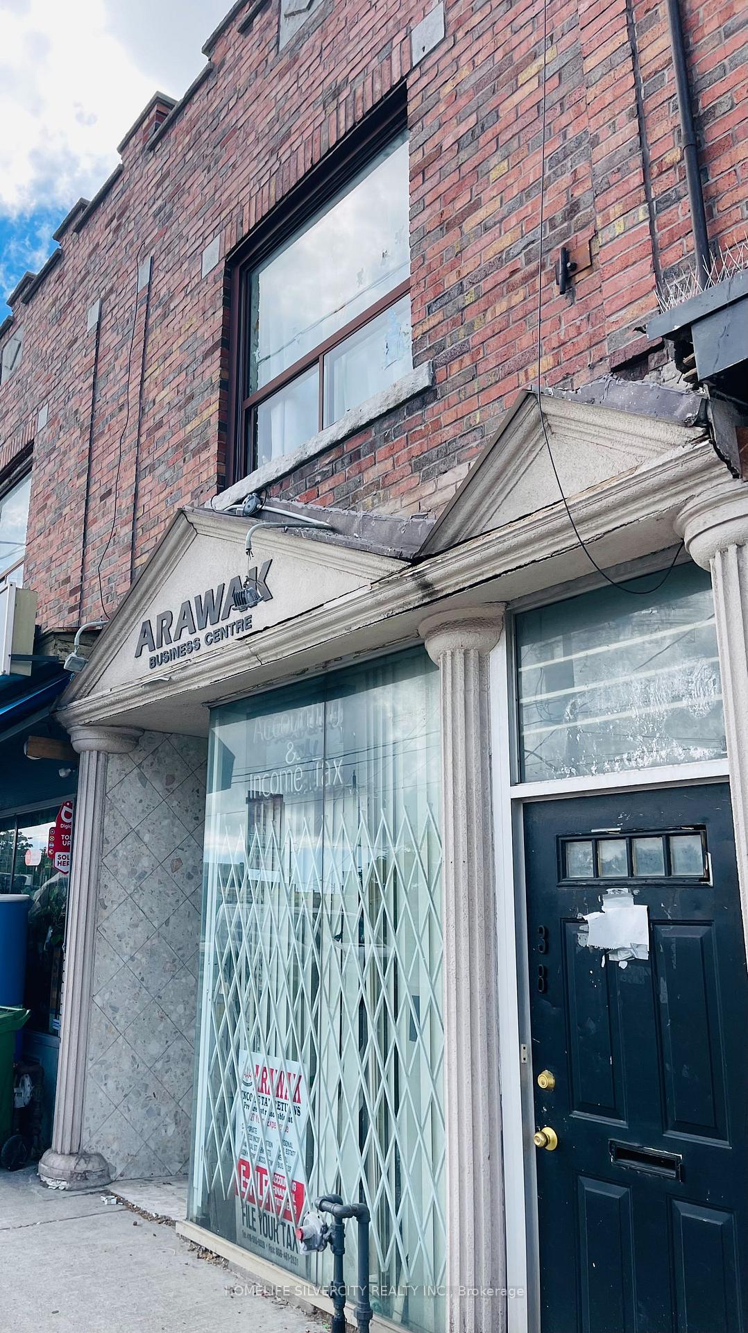 538 Oakwood Avenue Toronto Ontario Canada Sale commercial Baljinder Sara HomeLife Silvercity Realty Inc., Brokerage *