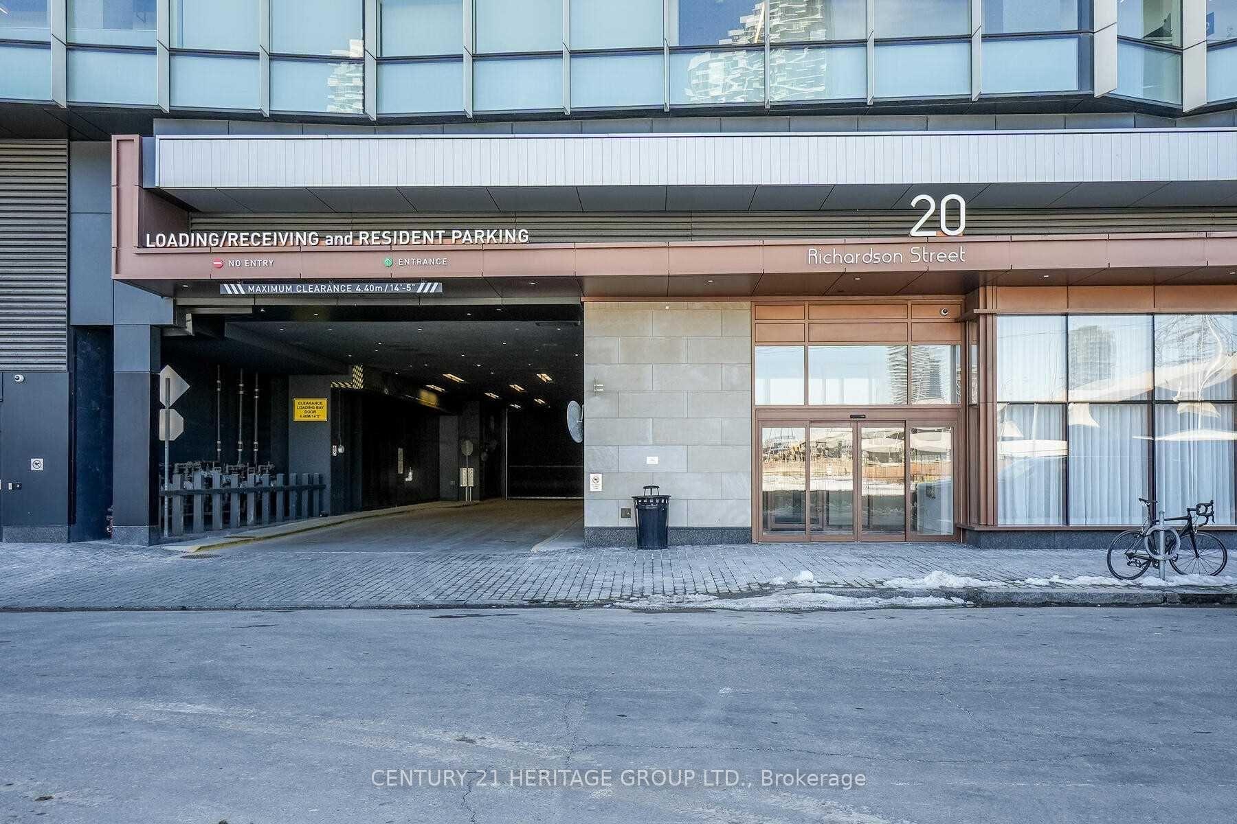 717 - 20 Richardson Street Toronto Ontario Canada Rent residential Toronto Best Houses Century 21 Heritage Group Ltd. Brokerage*