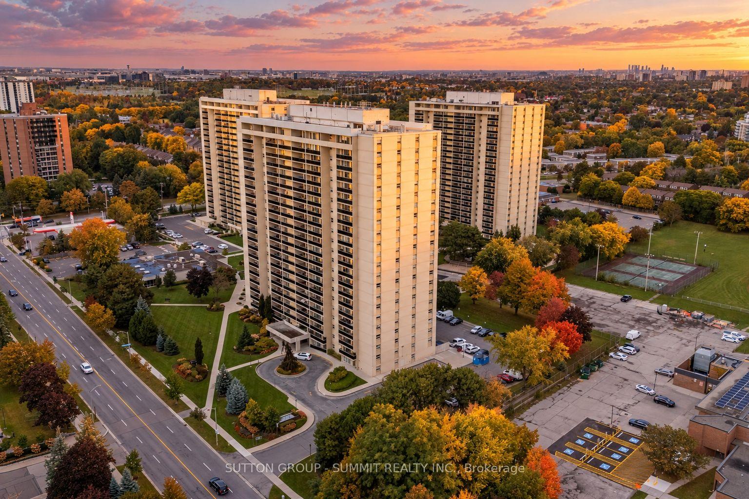 1608 - 299 Mill Road Toronto Ontario Canada Sale residential The Condo Experts RE/MAX Millennium Real Estate, Brokerage*