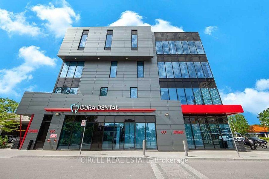 208 - 250 Dundas Street West Street Mississauga Ontario Canada Lease commercial Juan Zapata Royal LePage Real Estate Services Ltd., Brokerage*