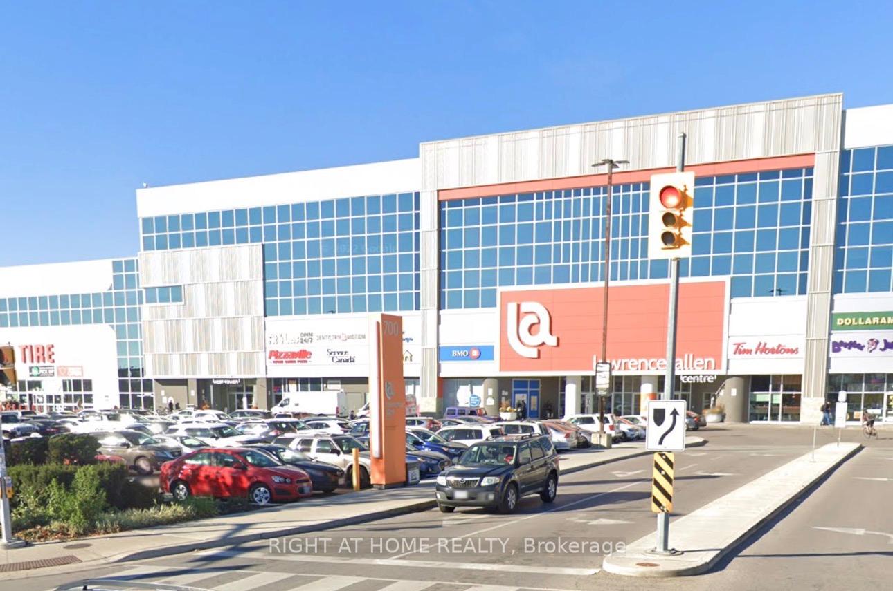 215 - 700 Lawrence Avenue W Toronto Ontario Canada Sale commercial Steven Maislin RE/MAX Realtron Realty Inc., Brokerage*