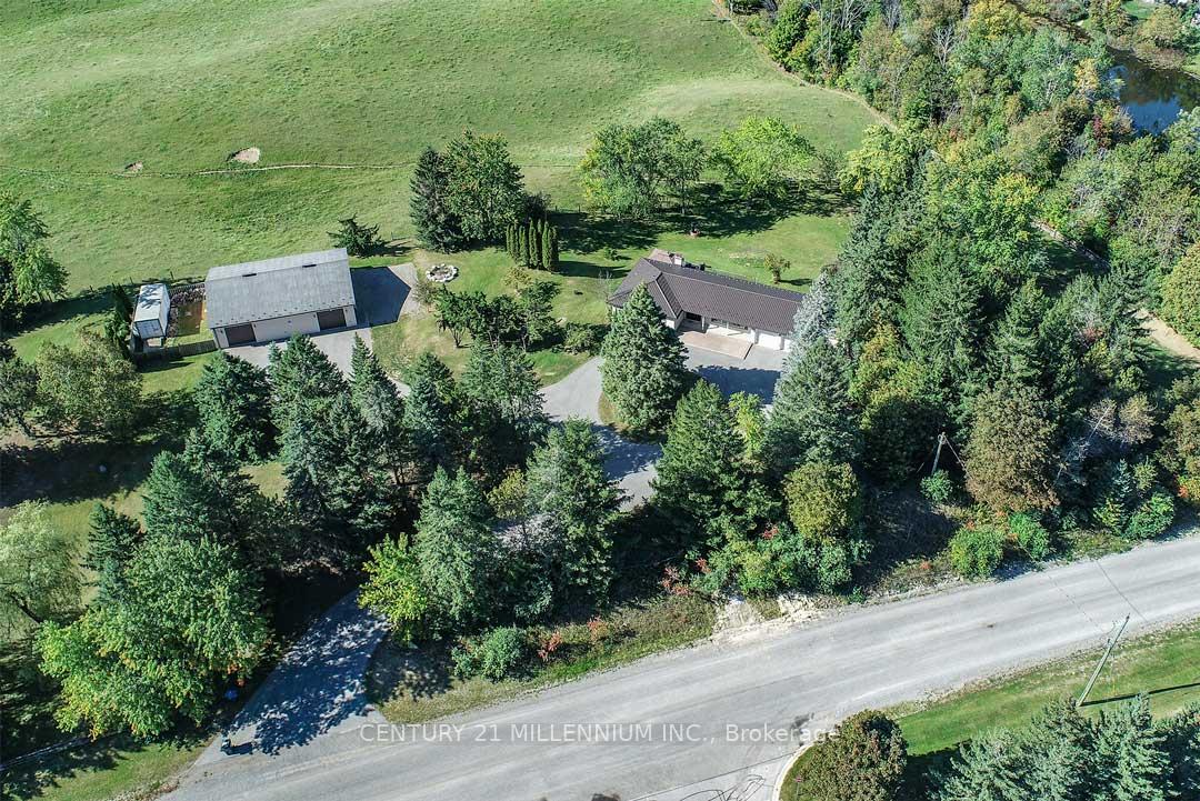 18350 Duffys Lane Caledon Ontario Canada Sale residential Calvin Douglas CENTURY 21 MILLENNIUM INC.