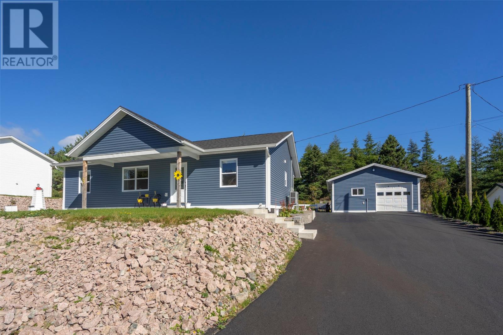 18-22 Mission Lane Bay Roberts Newfoundland And Labrador Canada Sale residential Ruby Manuel Royal LePage Atlantic Homestead
