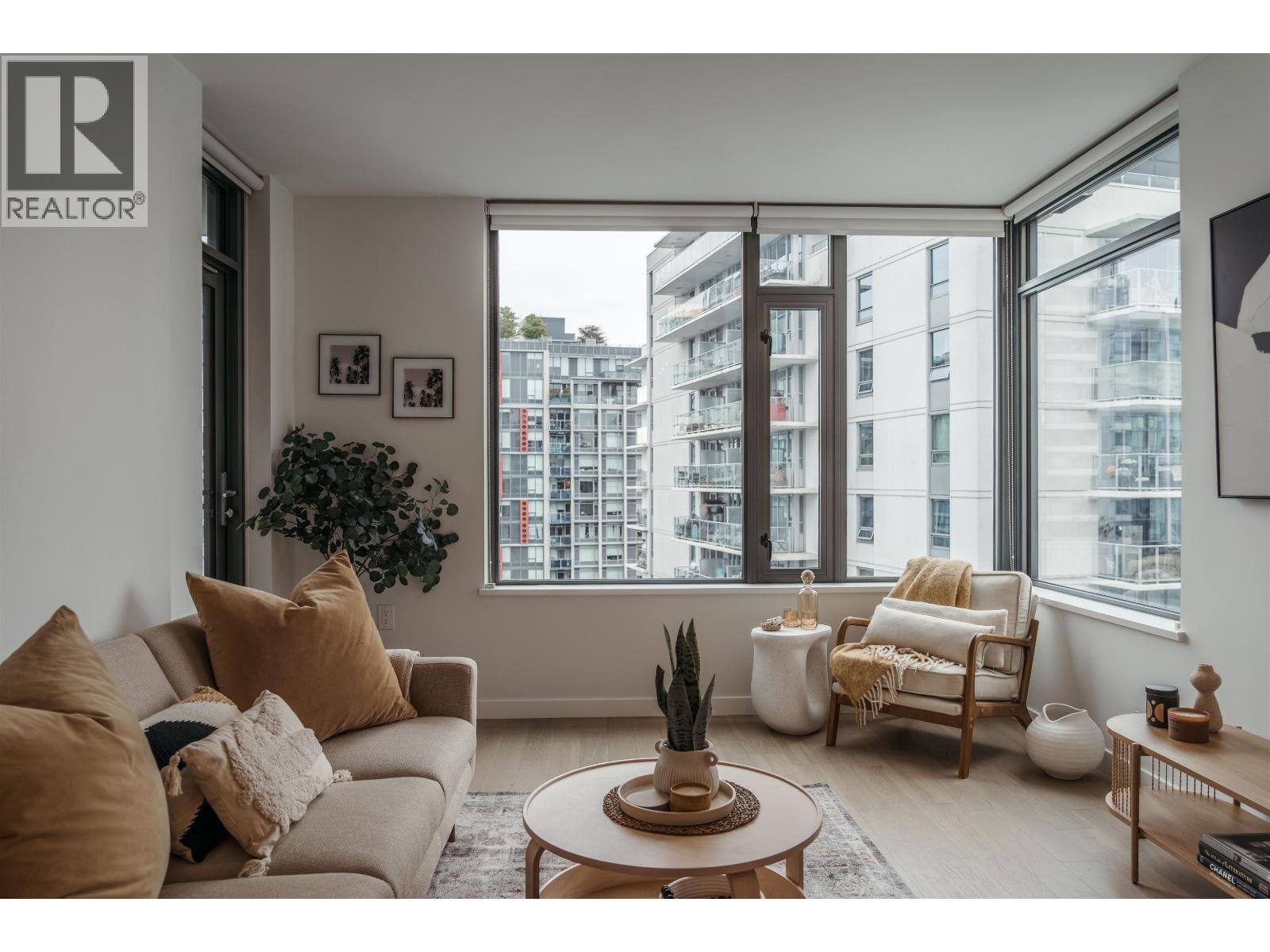 1009 1688 PULLMAN PORTER STREET Vancouver British Columbia Canada Sale residential   Oakwyn Realty, Brokerage*