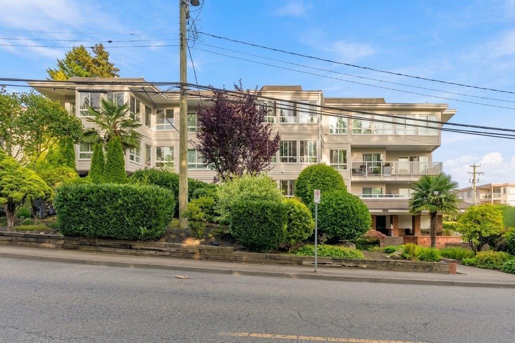 102 1322 MARTIN STREET White Rock British Columbia Canada Sale residential Harry Chand HomeLife Benchmark Realty Corp.