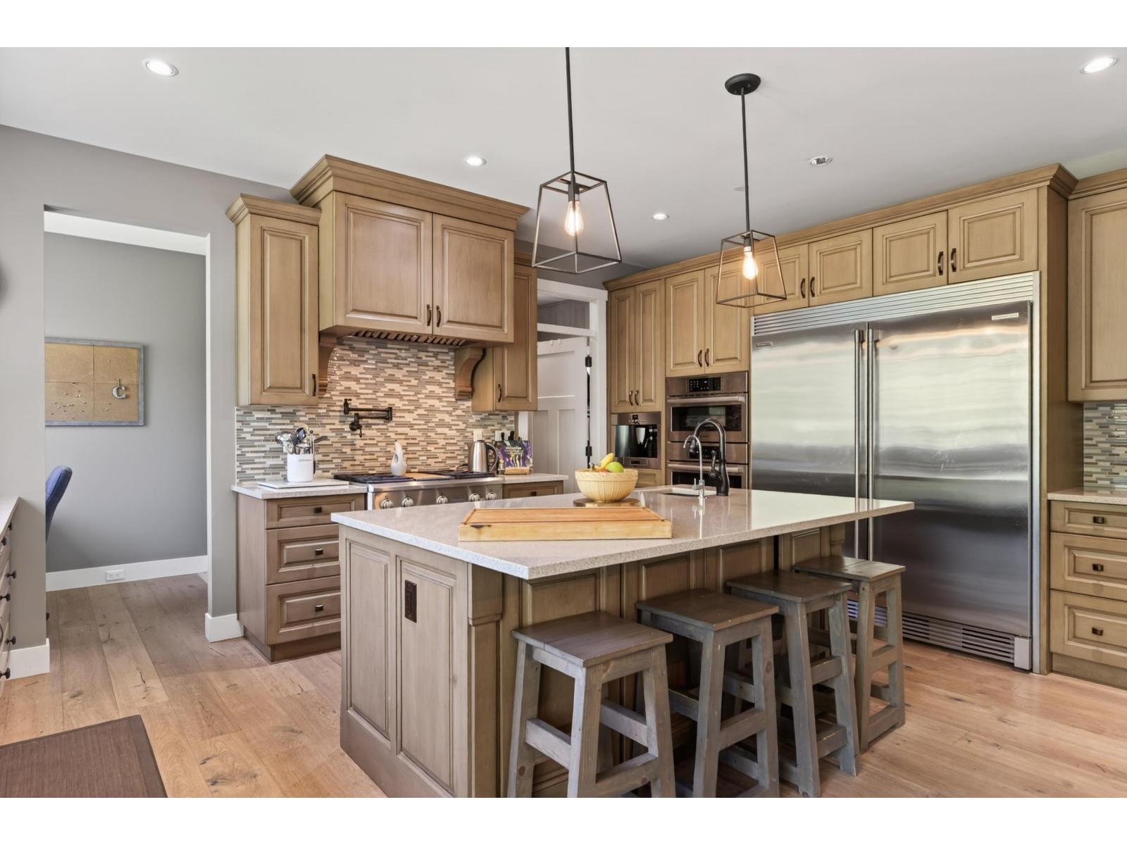 3 24453 60 AVENUE Langley British Columbia Canada Sale residential Dardana Shushka HOMELIFE ADVANTAGE REALTY LTD,