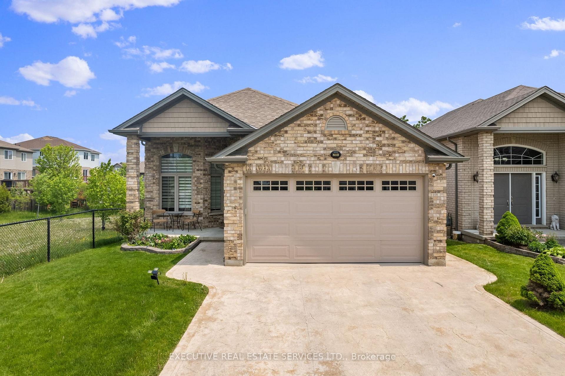2884 DEVON Road London South Ontario Canada Sale residential Kapil Maggo Executive Real Estate Services Ltd., Brokerage*