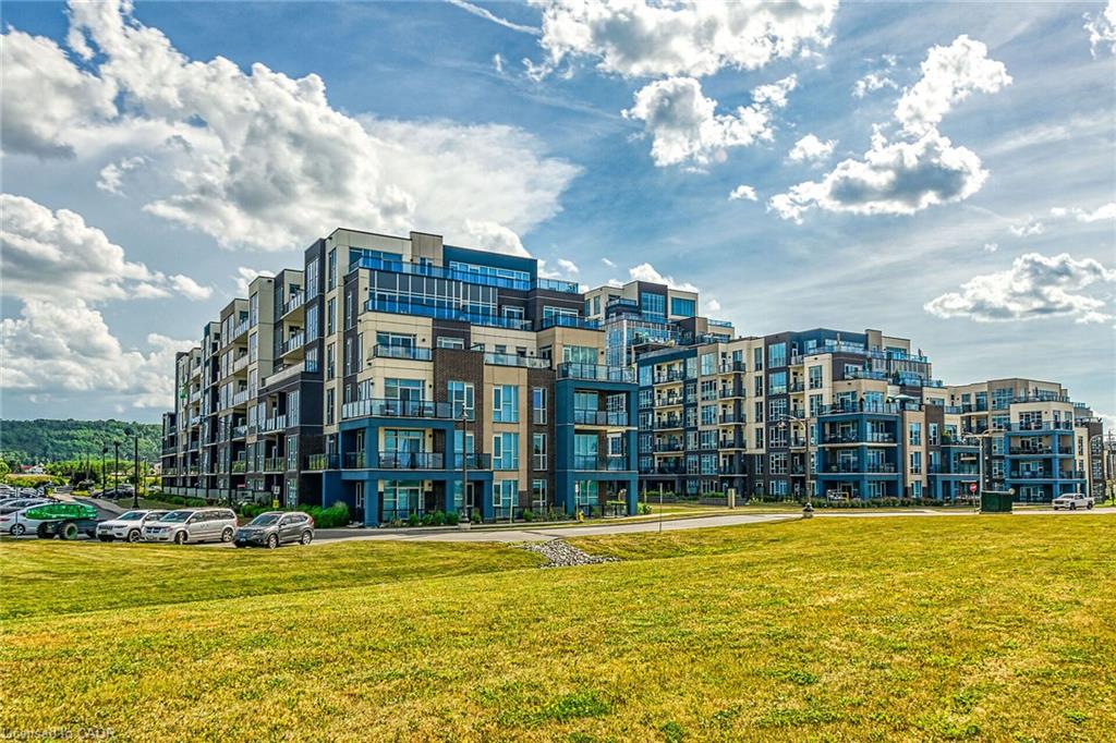 PH613 - 16 Concord Place Grimsby Ontario Canada Sale residential   Sutton Group Innovative Realty Inc., Brokerage*