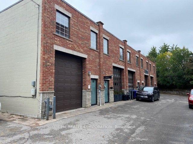97 Florence Street Toronto Ontario Canada Lease commercial NAWEL  SETH TRAIL BLAZERS REALTY Brokerage 