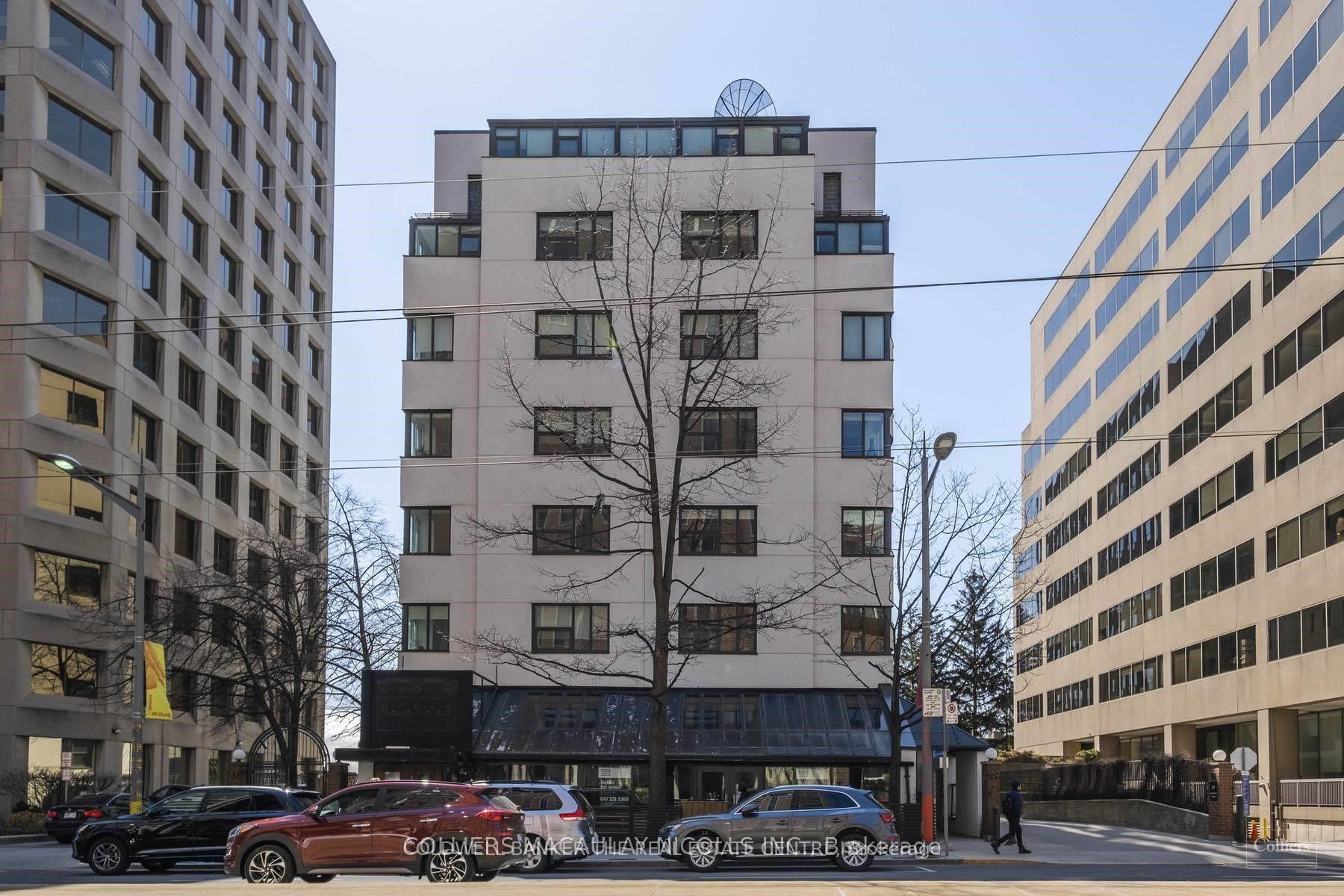 100 - 49 St. Clair Avenue W Toronto Ontario Canada Lease commercial NAWEL  SETH TRAIL BLAZERS REALTY Brokerage 