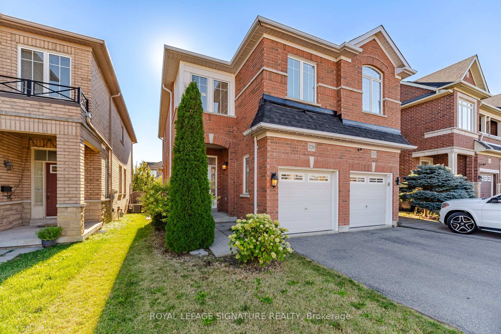3250 Sunlight Street Mississauga Ontario Canada Sale residential Muhammad Cheema ROYAL LEPAGE SIGNATURE REALTY, Brokerage*