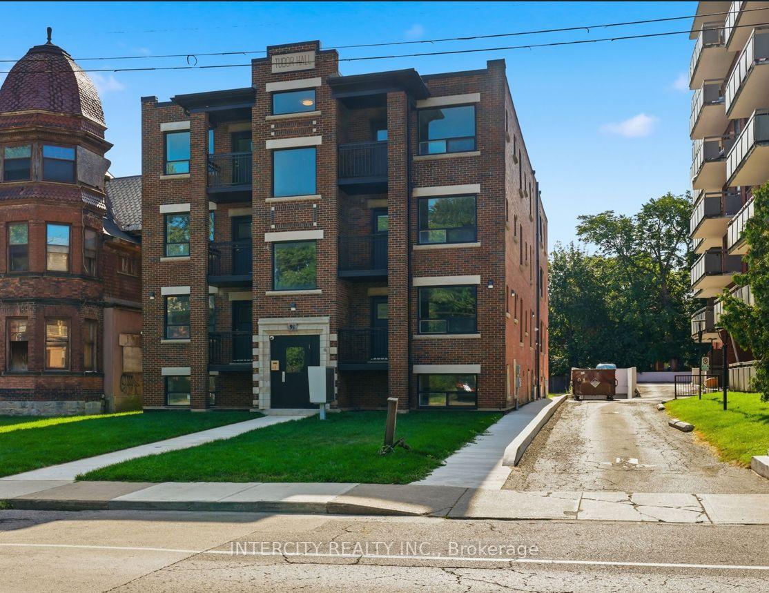 2 - 91 Wentworth Street S Hamilton Ontario Canada Rent residential Jas Dhillon INTERCITY REALTY INC.