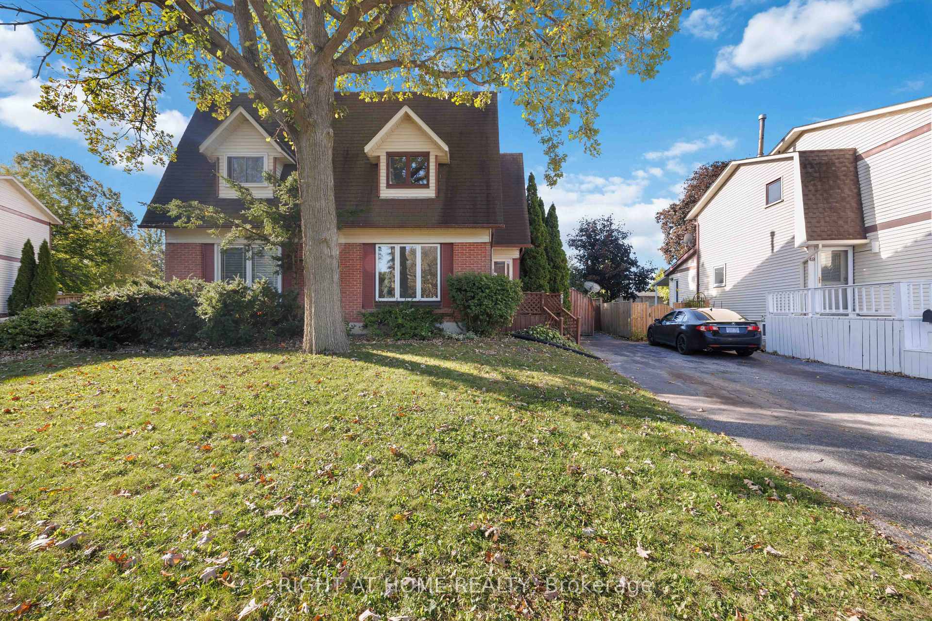 51 Maplestone Avenue Sarnia Ontario Canada Sale residential Frank Pontes RIGHT AT HOME REALTY