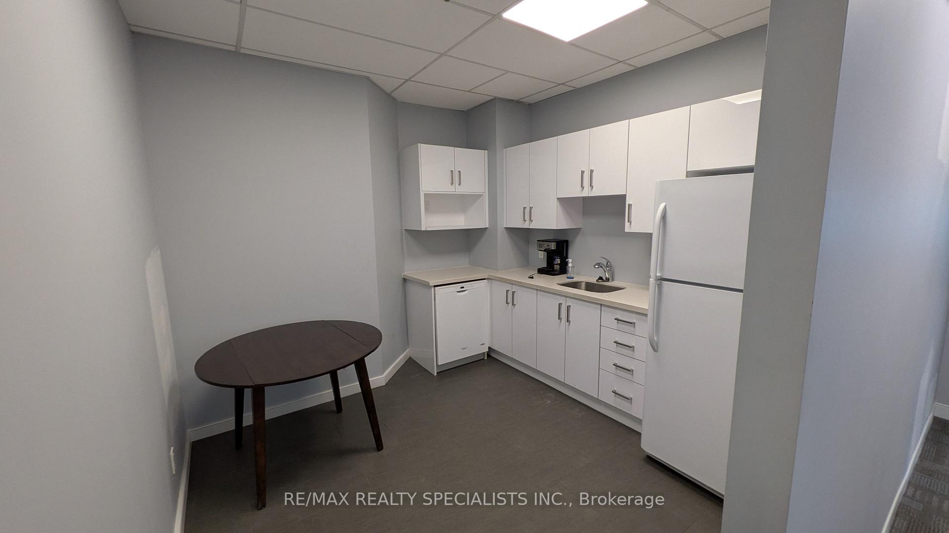 400 - 4310 SHERWOODTOWNE Boulevard Mississauga Ontario Canada Lease commercial Shiv Sharma RE/MAX Realty Specialists Inc., Brokerage*