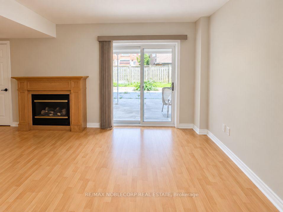 67 Macbride Crescent Vaughan Ontario Canada Rent residential Maria Bifolchi Re/Max Noblecorp Real Estate, Brokerge*