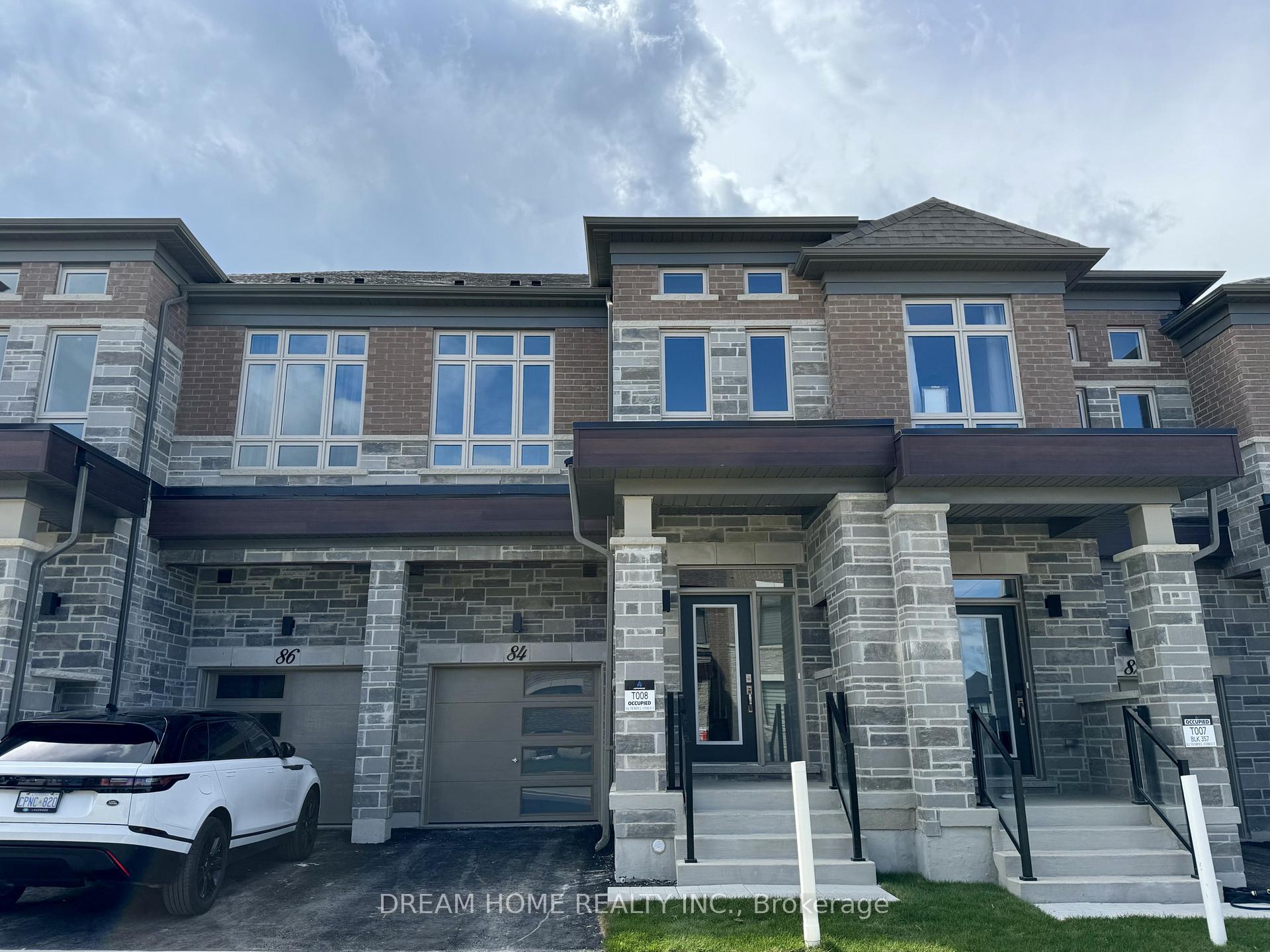 84 Tempel Street Richmond Hill Ontario Canada Rent residential Pon Sivakumar VERTICAL MARKETING REALTY