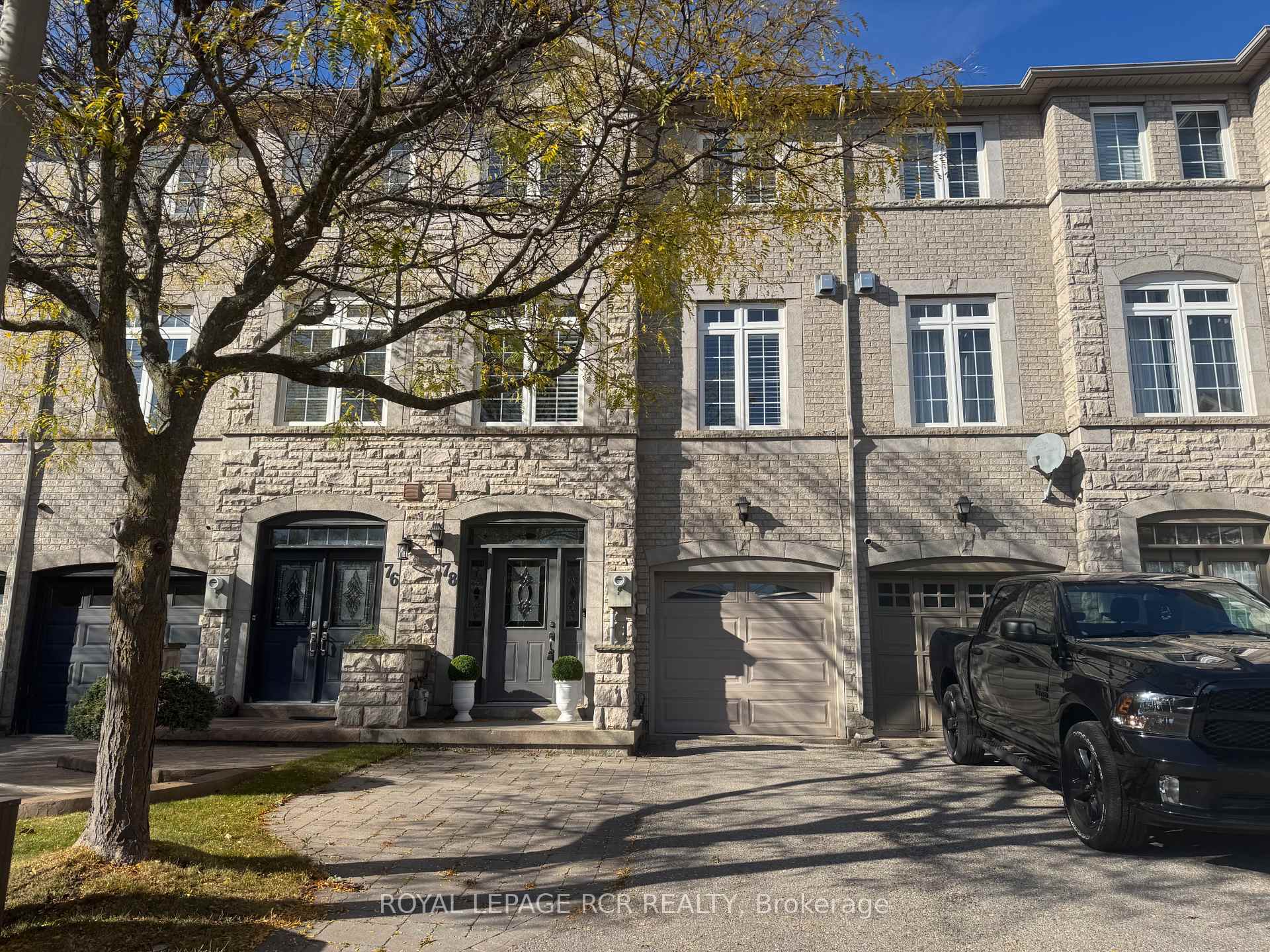 78 Burgon Place Aurora Ontario Canada Sale residential Debbie Martin Royal LePage RCR Realty, Brokerage *