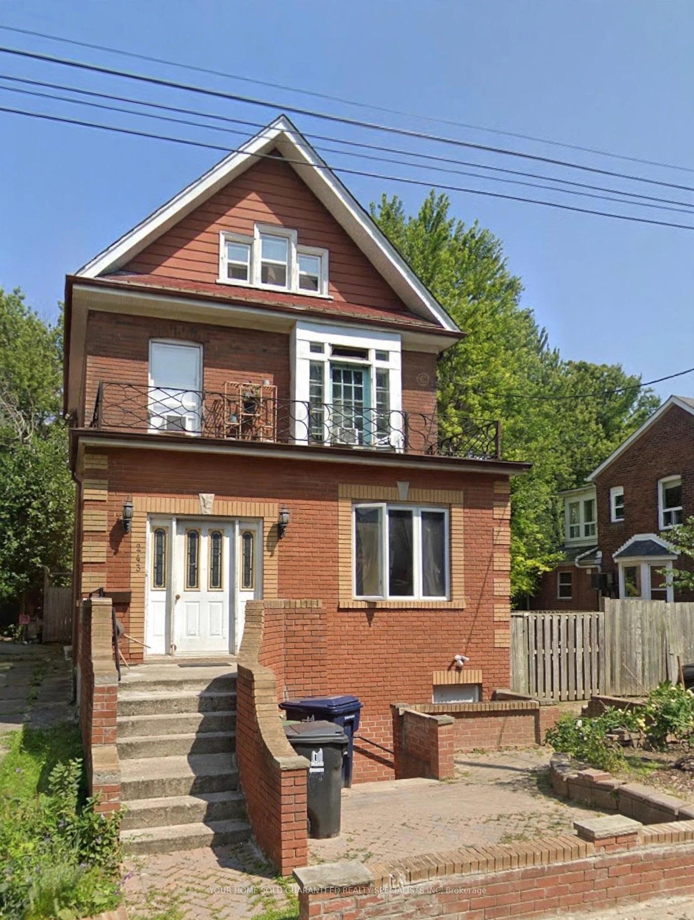 First Floor - 243 Woodfield Road Toronto Ontario Canada Rent residential   MOVETA REALTY INC., Brokerage*