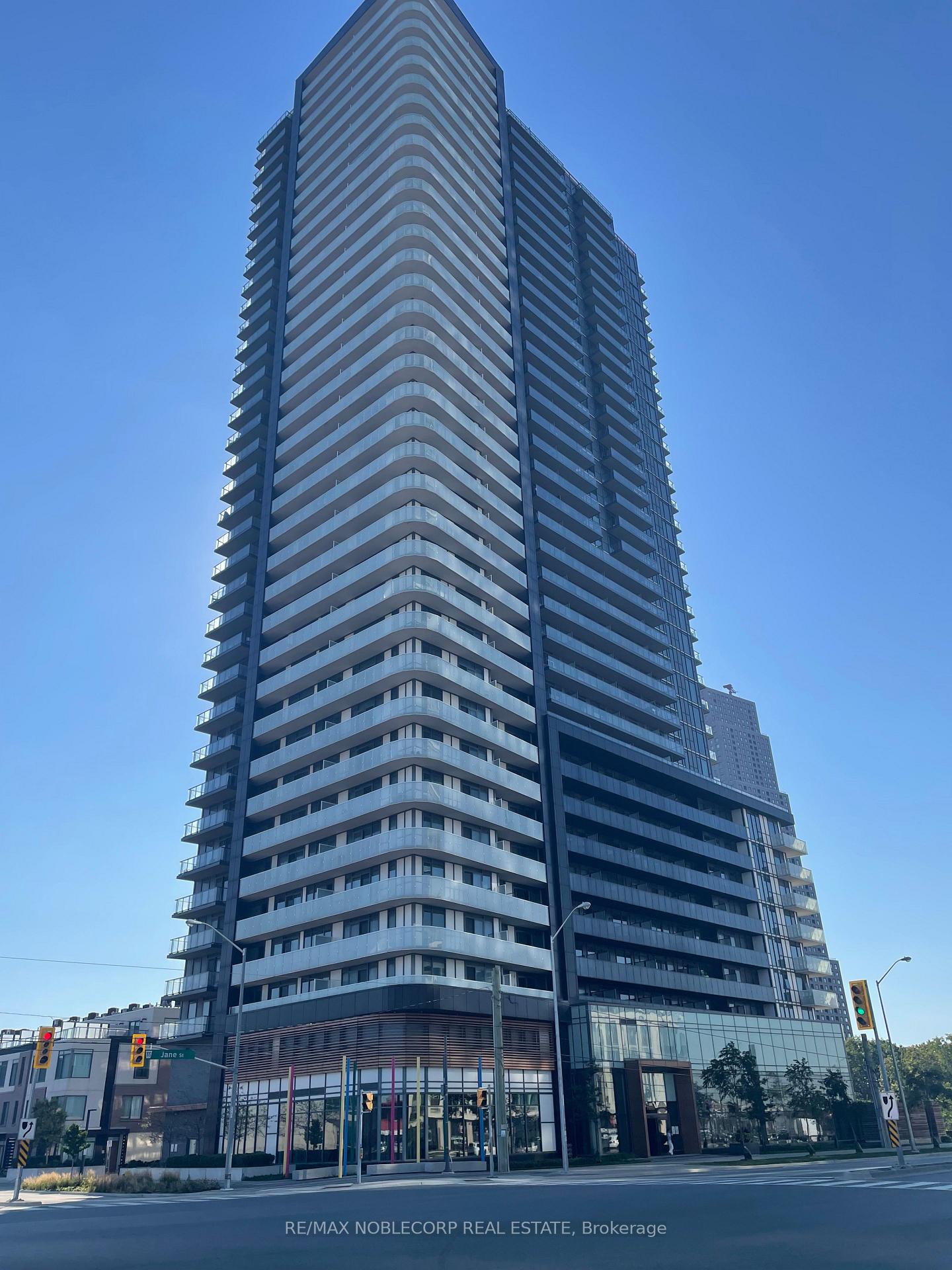 1117 - 7895 Jane Street E Vaughan Ontario Canada Rent residential Maria Bifolchi Re/Max Noblecorp Real Estate, Brokerge*