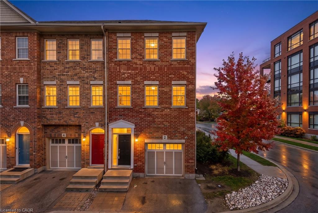 2 Whitehaven Lane Kitchener Ontario Canada Rent residential John Moniz RE/MAX Real Estate Centre Inc., Brokerage*