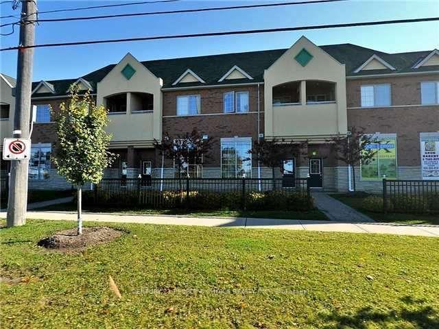 2 - 9699 Jane Street Vaughan Ontario Canada Rent residential Nafees Ahmad Century 21 Peoples Choice Realty Inc., Brokerage *