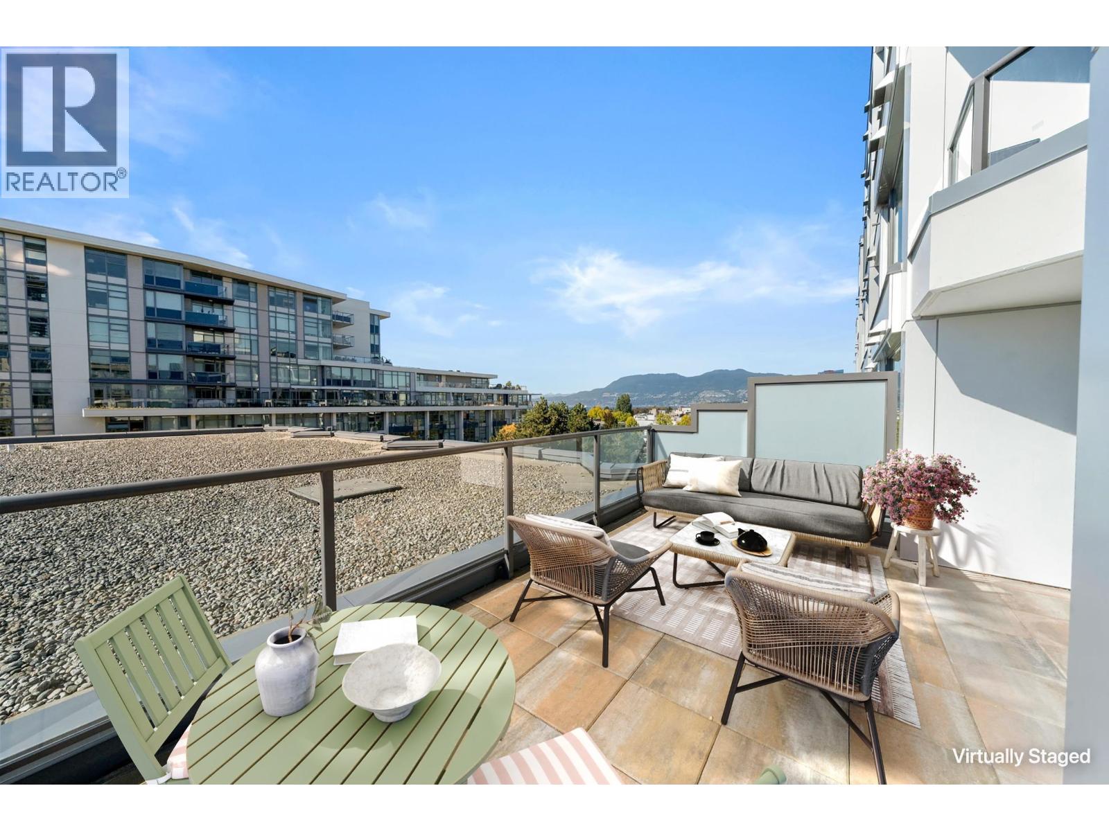 703 2201 PINE STREET Vancouver British Columbia Canada Sale residential First Stay Realty Inc.