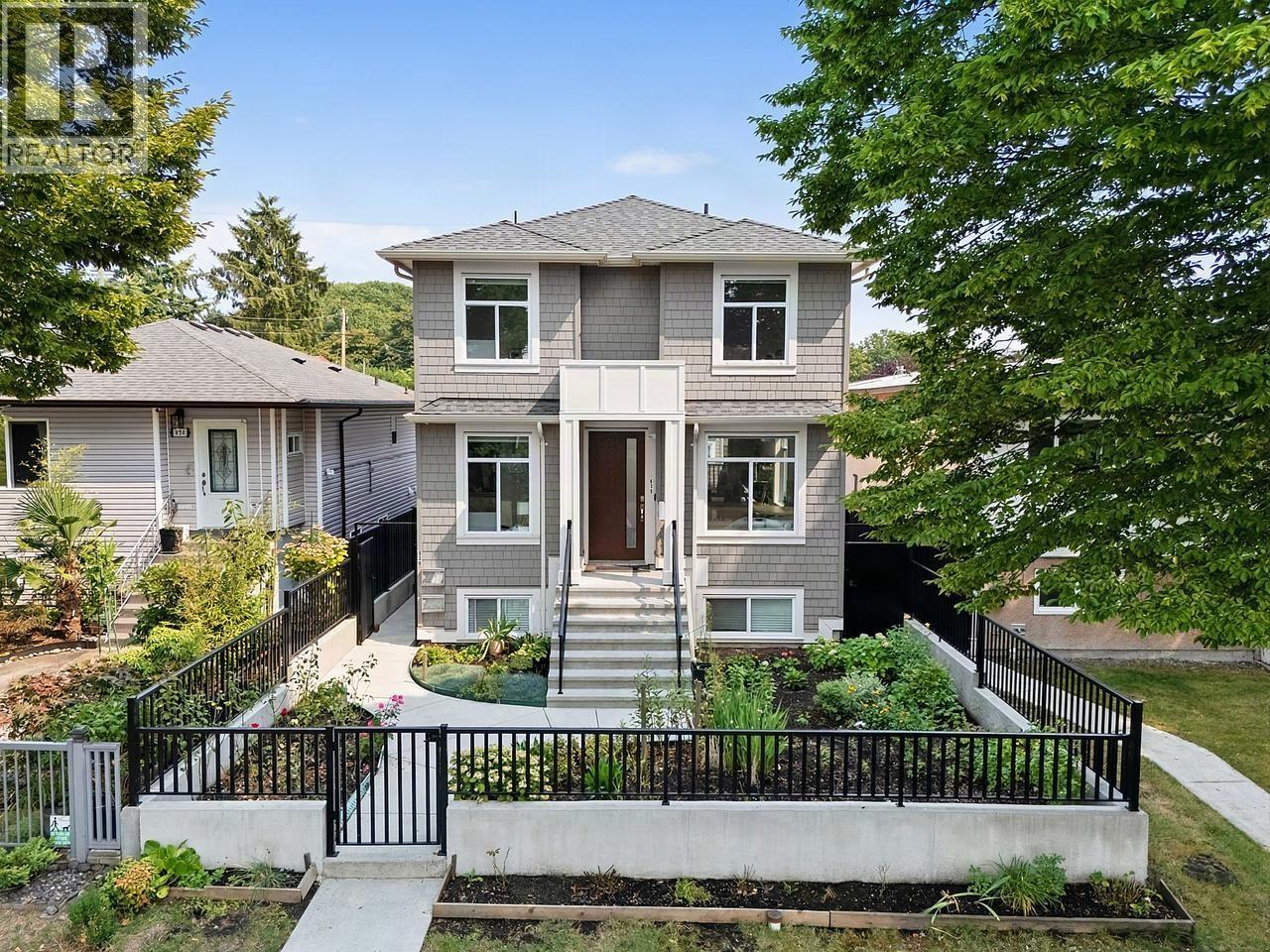 636 CASSIAR STREET Vancouver British Columbia Canada Sale residential First Stay Realty Inc.