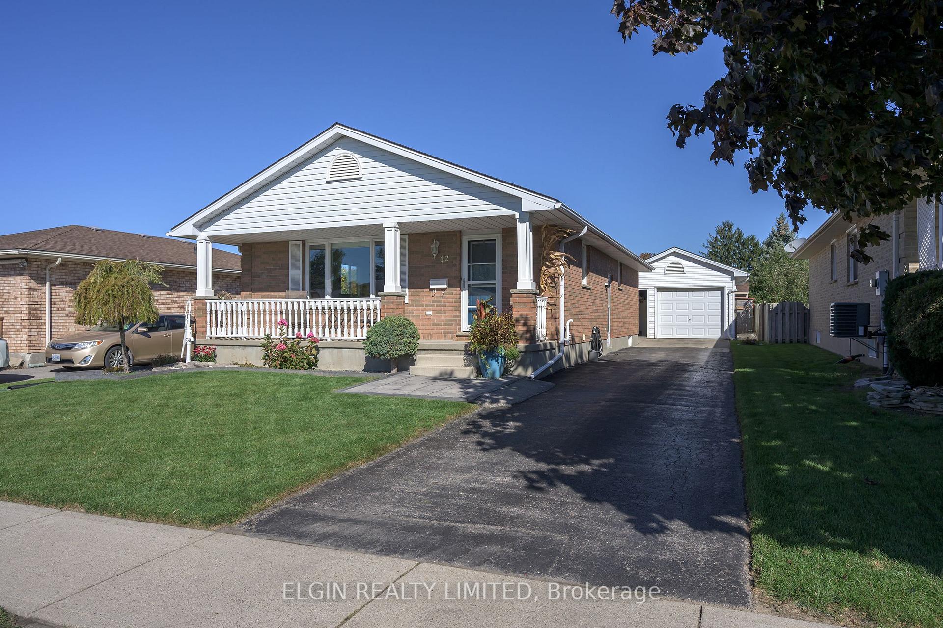 12 Rickwood Place St. Thomas Ontario Canada Sale residential   Elgin Realty 