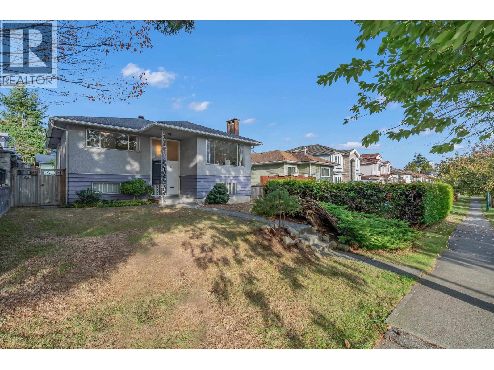 3631 WELLINGTON AVENUE Vancouver British Columbia Canada Sale residential First Stay Realty Inc.