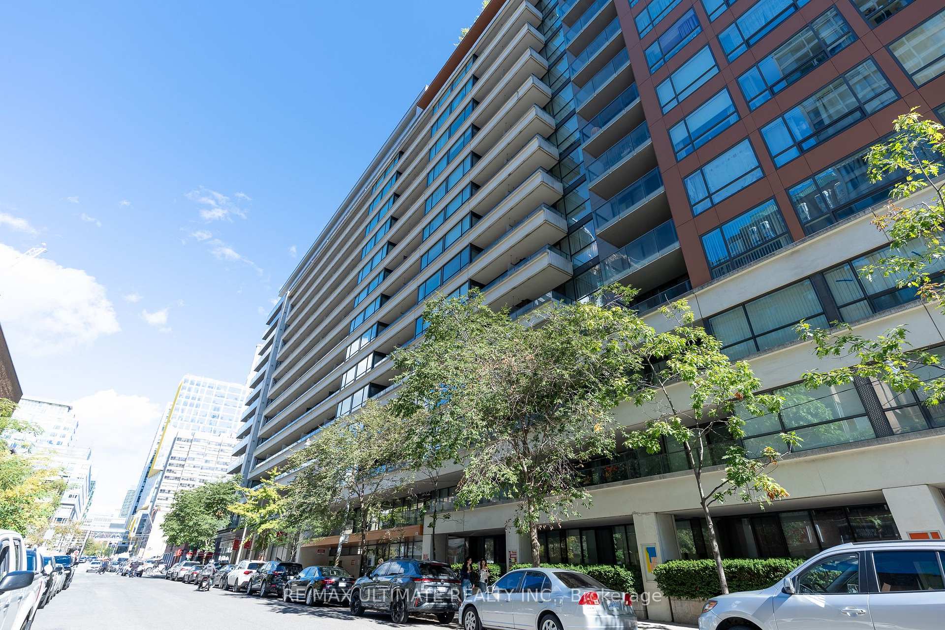 627 - 111 Elizabeth Street Toronto Ontario Canada Sale residential Welcome To Realtor Doctor RE/MAX Ultimate Realty Inc., Brokerage *