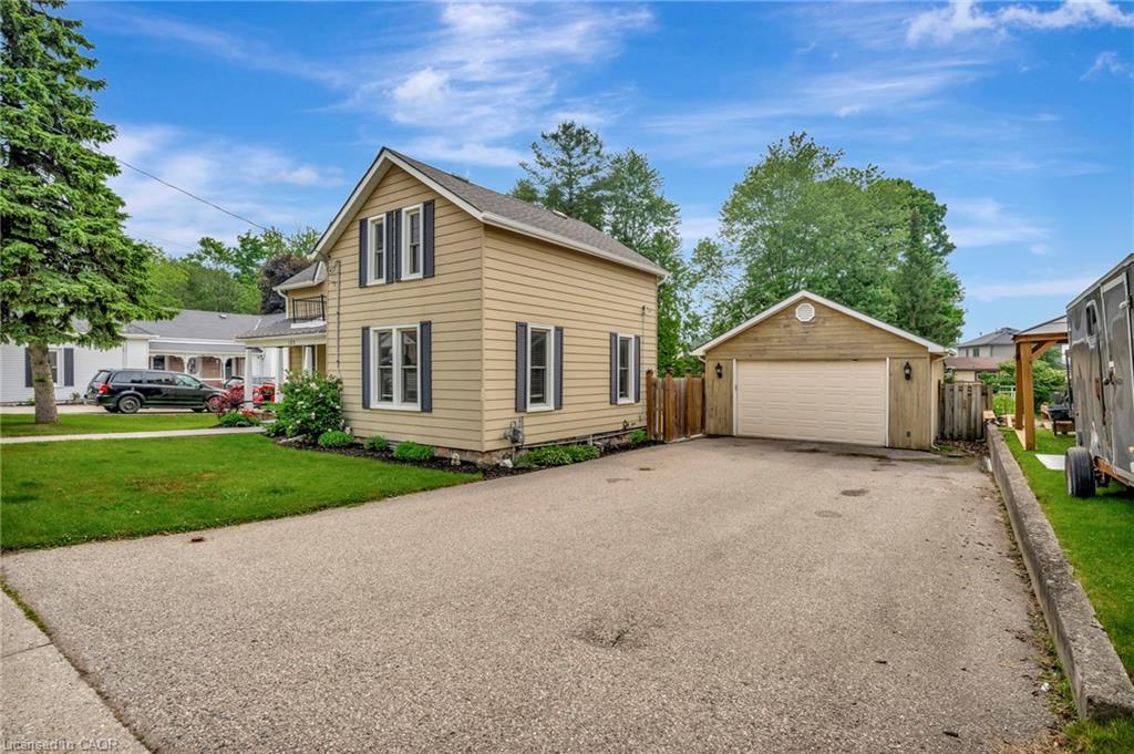 123 Blandford Street Innerkip Ontario Canada Sale residential Mandy Roth RE/MAX TWIN CITY REALTY INC., BROKERAGE*
