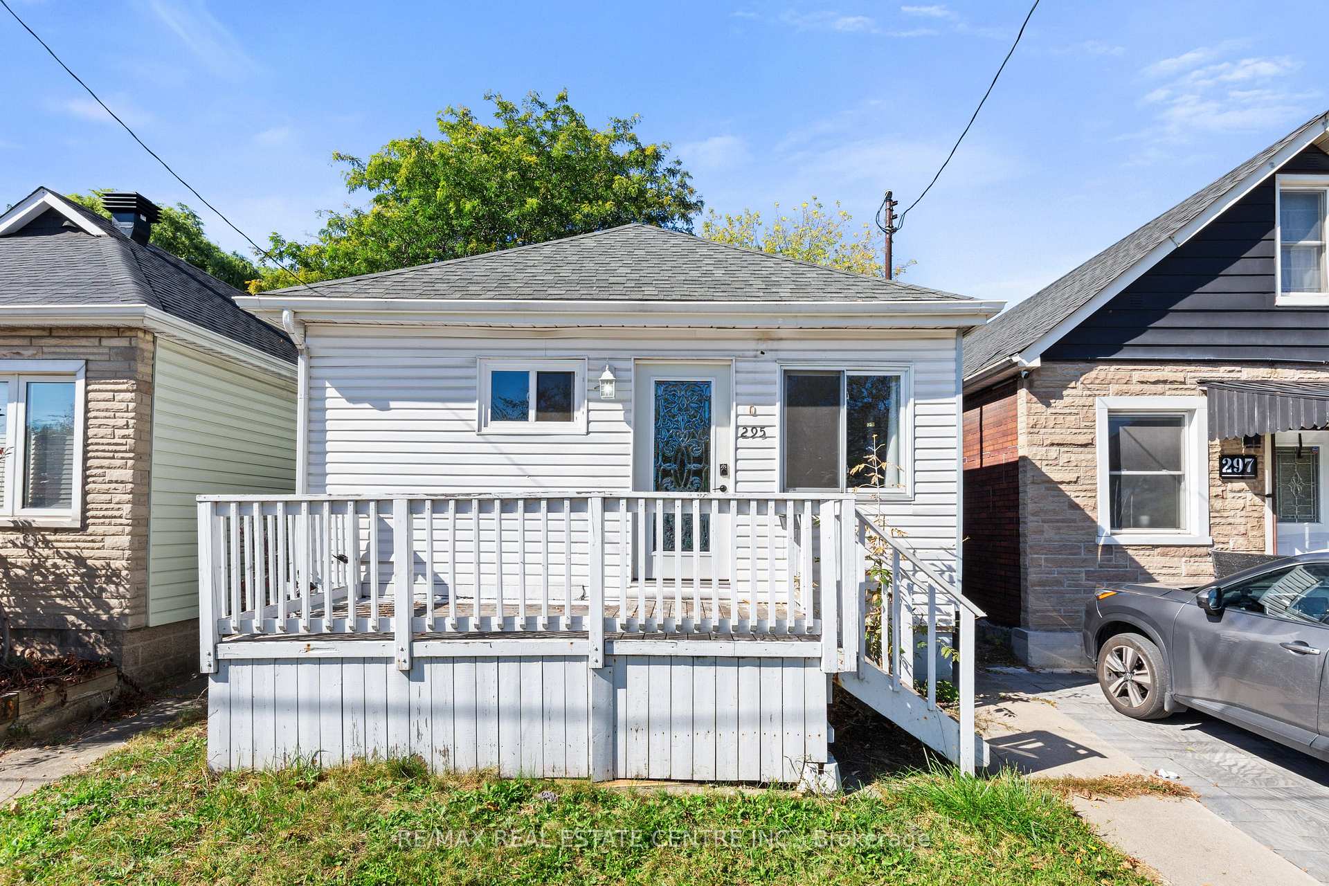295 Strathearn Avenue Hamilton Ontario Canada Rent residential Mike Tokmak RE/MAX Real Estate Centre Inc., Brokerage*