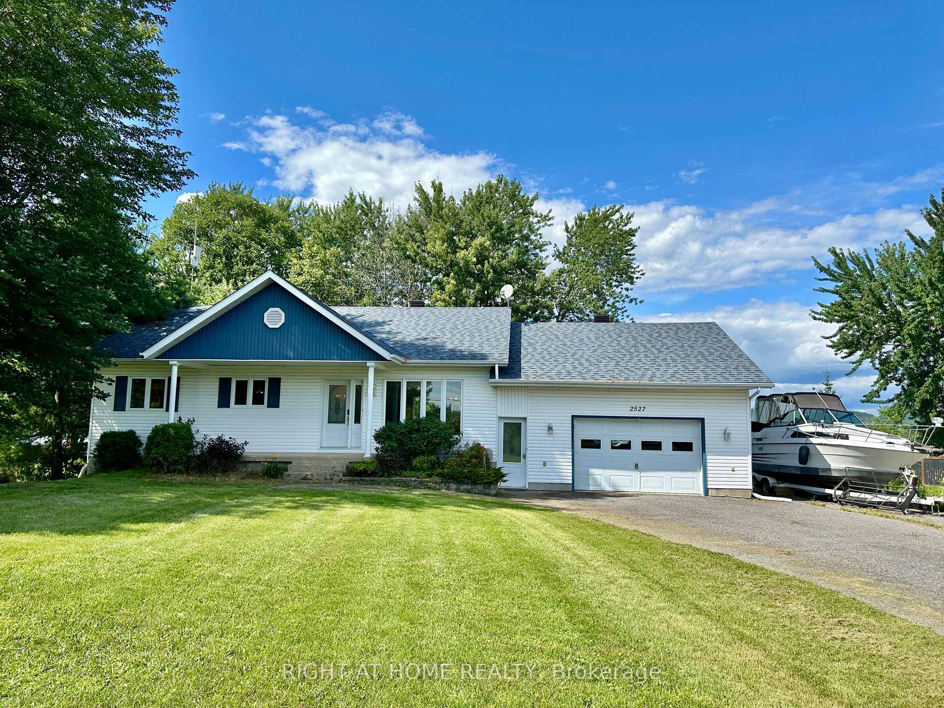 2527 Concession 1 Road Alfred And Plantagenet Ontario Canada Sale residential Victor Jarema Right at Home Realty, Brokerage*